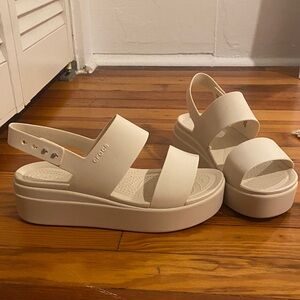 CROCS Women's Tan Platform Sandals